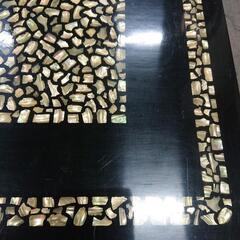 螺鈿細工？　折りたたみテーブルの画像