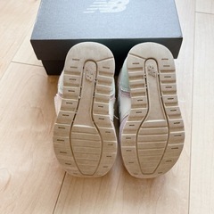 ニューバランス 14cm スニーカーの画像