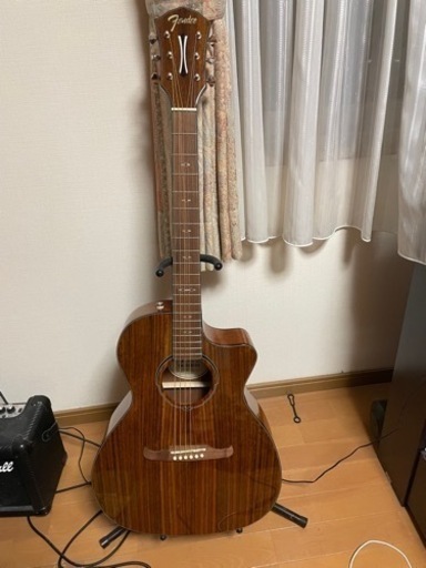 フェンダー　エレアコ　ケース付き1