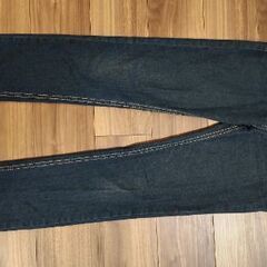 ジーンズ（レディース）の画像