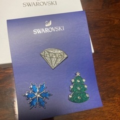 スワロフスキー　エナメルピン　３つセット　クリスマス