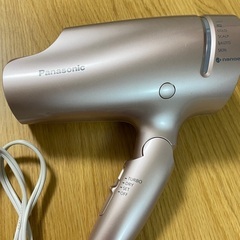 パナソニック ヘアドライヤー ナノケア ナノイー&ミネラル搭載 ピンクゴールドの画像