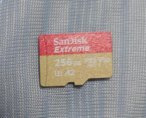 SanDisk Extreme　マイクロSDカード　256GB