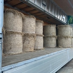 藁ロール売ってください。