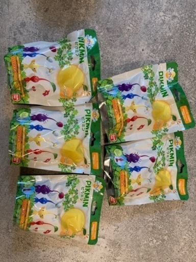 相談中。値下げしました☘ ̖́-ピクミンバスボール