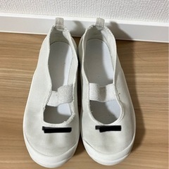バレーシューズ19センチ　の画像