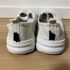バレーシューズ19センチ　の画像