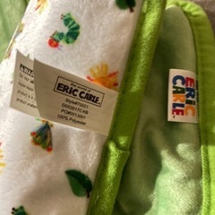[未使用品]抱っこ紐　よだれカバー　はらぺこあおむし🐛　の画像