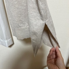 GU ハイネックニットワンピース Ｓサイズ　ノースリーブ ベージュ レディース の画像