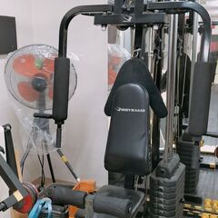 ・ラットプルダウン・ロープーリーロウ・レッグレイズ　ボディーメー...