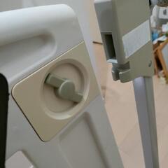 商談中、一枚1000円から！取りに来られる方限定！ベビーゲート幅80センチの通路で使用の画像