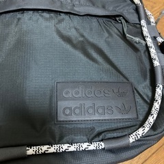 🌸激レア　adidas RYV AIRLINER GN2314 ショルダーバッグ 斜めがけ 人気【公式】Styles スタイルス バレンタインの画像