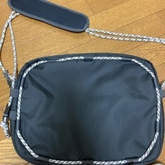 🌸激レア　adidas RYV AIRLINER GN2314 ショルダーバッグ 斜めがけ 人気【公式】Styles スタイルス バレンタインの画像