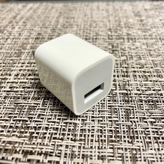 Apple 純正 充電器ACアダプター