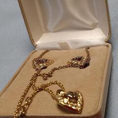 NINA RICCI  05 ネックレス·イヤリング（未使用品）