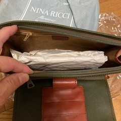 本革🌸新品ニナリッチクラッチバックレザーの画像