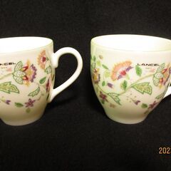 バスケット入りコーヒーカップセット