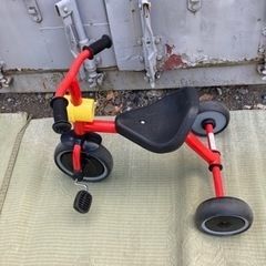 引渡済　中古　三輪車　赤