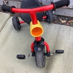 引渡済　中古　三輪車　赤の画像