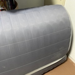 無料です！良いねだけでなくメッセージください！募集中！三つ折り　ポケットコイル　マットレスの画像