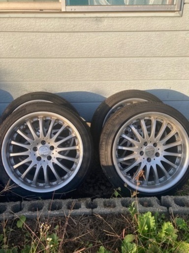 カールソン 19インチ 夏タイヤ【お話し中】