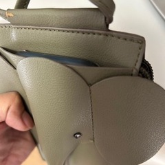 スマホケース📱かわいい🐘小銭入れ付きの画像