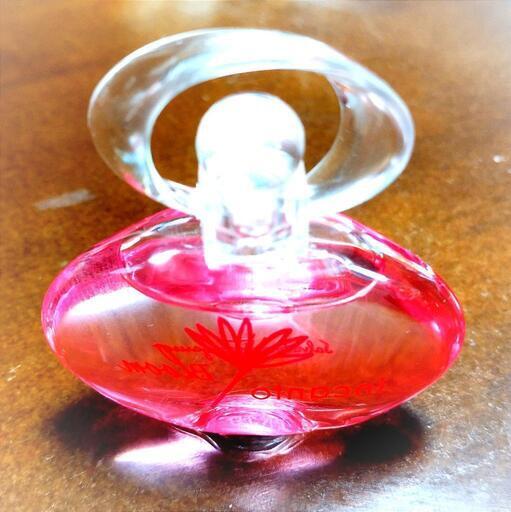 美品salvatore ferragamo incanto bloom new edition 5ml 香水