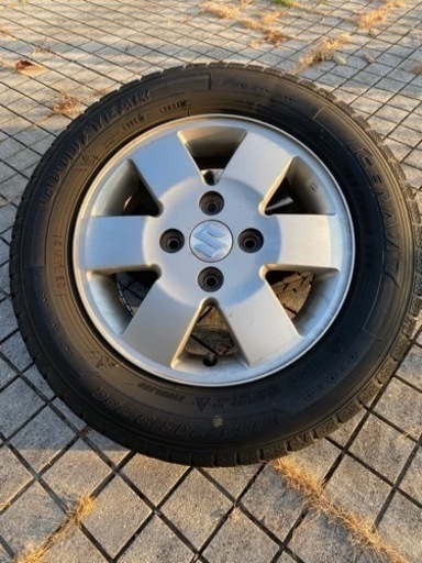 スタッドレスタイヤ4本