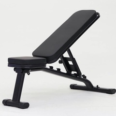 LEADING EDGEのトレーニングベンチ
