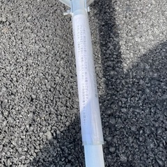 トンボ　アルミ製　庭の砂利にもの画像
