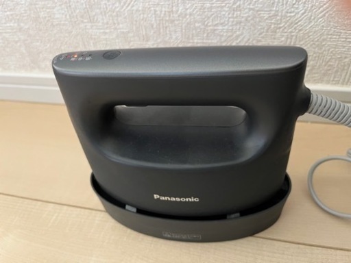 パナソニック　衣類スチーマー　NI-CFS770-H