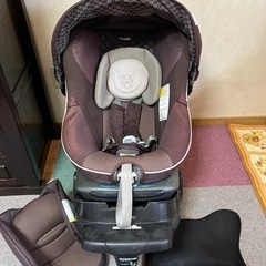 【問合せ多数】コンビ　チャイルドシート新生児〜4歳頃まで