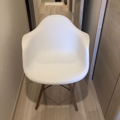 シェルチェア白
