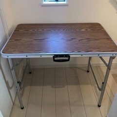 【取引中】アウトドア　キャンプテーブルの画像