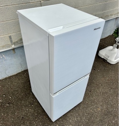 札幌市内配送可 21年製 Hisense ハイセンス 134L 2ドア冷凍冷蔵庫 HR-G13B-W ガラスドア