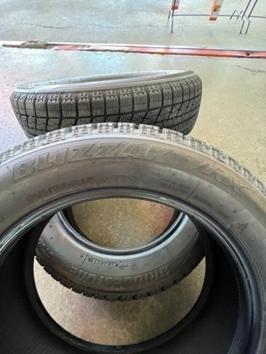 お取引相手決まりました。スタッドレスタイヤ　165/60R15