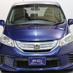 【燃費の良い車！！】　乗り降りもしやすいのでオススメです。