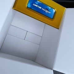 USJお土産用ダンボール箱の画像