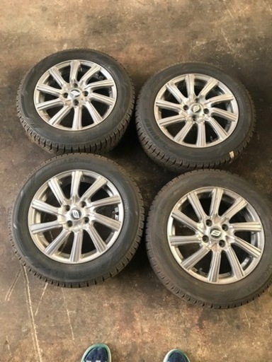 アルミホイール付きスタッドレス