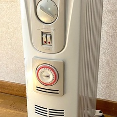 【値下げ】デロンギ　オイルヒーター