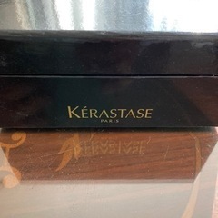 ケラスターゼ　KERASTASE 香りつき　キャンドルの画像