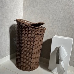 物入れ、ゴミ箱の画像