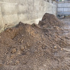 家庭菜園＆花壇で使用していた土（急募）の画像