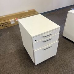 机です。(2個）の画像