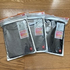 譲渡予定※11月再値下げ※月末までヒートテックUネックᎢ（九分袖...