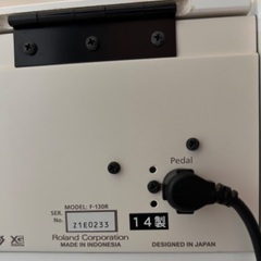 Roland F-130R ローランド　電子ピアノの画像