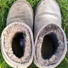 UGG ブーツの画像