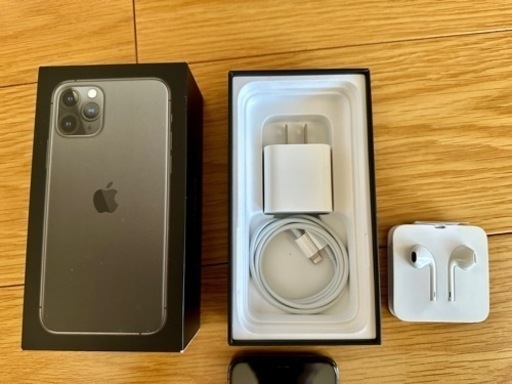 【10/26まで掲載】iPhone 11 pro 256GB （本体、付属品、箱付き）