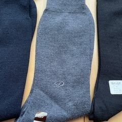 【未使用品】ブランド靴下とハンカチの画像
