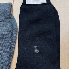 【未使用品】ブランド靴下とハンカチの画像